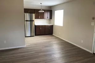 700 W University Dr, Tempe, AZ 85281 - Photo 2