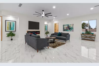 5923 E North Lane, Paradise Valley, AZ 85253 - Photo 4