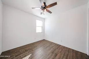 2306 E Branham Ln, Phoenix, AZ 85042 - Photo 20