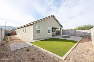 2306 E Branham Ln, Phoenix, AZ 85042 - Photo 36