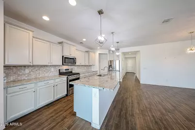 2306 E Branham Lane, Phoenix, AZ 85042 - Photo 14