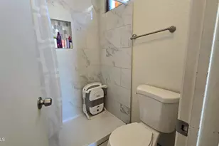 6826 S 17th Way, Phoenix, AZ 85042 - Photo 12