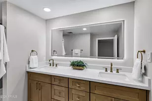 14237 N 38th Pl, Phoenix, AZ 85032 - Photo 28