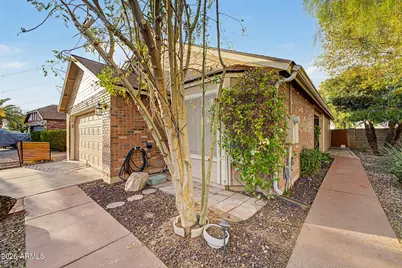 3463 N Verano Court, Chandler, AZ 85224 - Photo 4