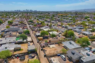 3226 W Taylor St, Phoenix, AZ 85009 - Photo 50