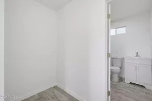 3226 W Taylor St, Phoenix, AZ 85009 - Photo 30