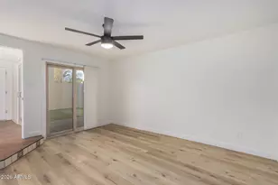 949 S McClintock Dr, Tempe, AZ 85281 - Photo 16