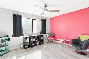 122 S Hardy Dr, Tempe, AZ 85281 - Photo 14