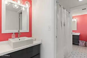 122 S Hardy Dr, Tempe, AZ 85281 - Photo 16