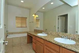 7627 E Indian Bend Rd, Scottsdale, AZ 85250 - Photo 18
