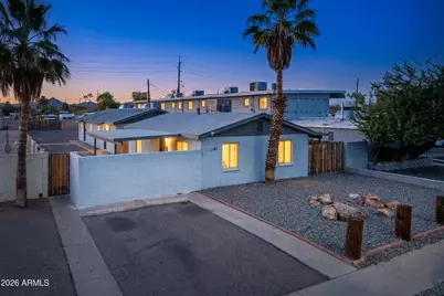2142 E Taylor Street #1, Phoenix, AZ 85006 - Photo 1