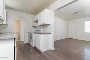 2142 E Taylor St, Phoenix, AZ 85006 - Photo 30