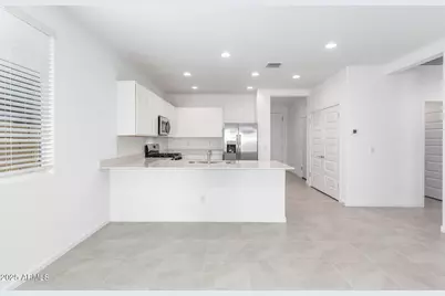 4522 S 127th Drive, Avondale, AZ 85323 - Photo 10
