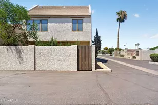 821 E Redondo Dr, Tempe, AZ 85282 - Photo 28