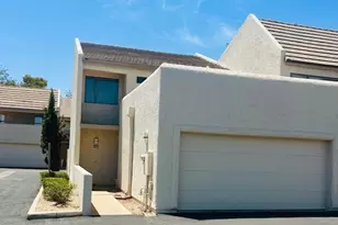 821 E Redondo Dr, Tempe, AZ 85282 - Photo 2