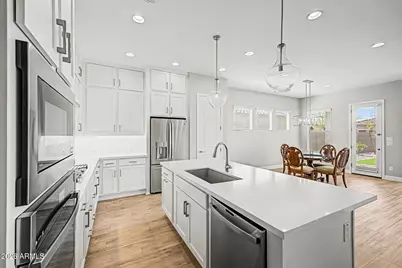 19401 W Missouri Avenue, Litchfield Park, AZ 85340 - Photo 14
