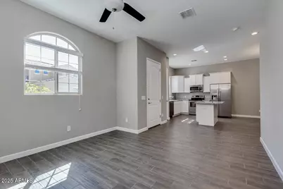 1367 S Country Club Drive #1322, Mesa, AZ 85210 - Photo 6