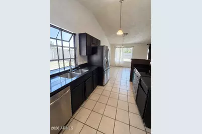 19201 N 7th Drive, Phoenix, AZ 85027 - Photo 8