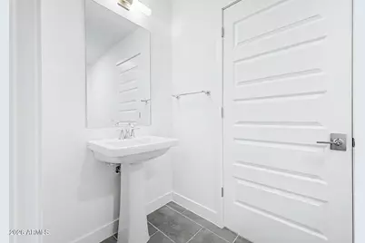 7300 E Earll Drive #2017, Scottsdale, AZ 85251 - Photo 12