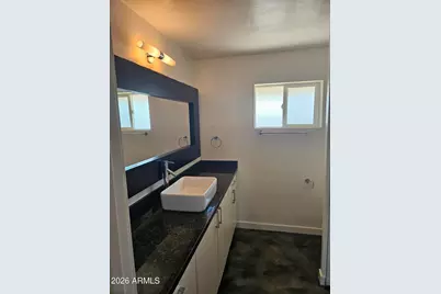 1511 E Rovey Avenue #5A, Phoenix, AZ 85014 - Photo 16