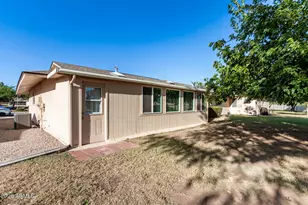 11035 W Tonada Dr, Sun City, AZ 85351 - Photo 22