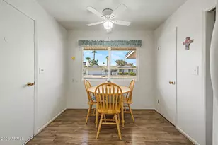 10509 W Mission Ln, Sun City, AZ 85351 - Photo 14