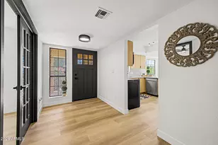 8202 N 21st Dr, Phoenix, AZ 85021 - Photo 2