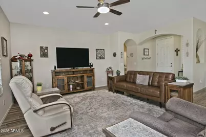 7026 W Springfield Way, Florence, AZ 85132 - Photo 10