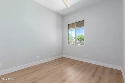13711 W Tara Lane, Surprise, AZ 85374 - Photo 12