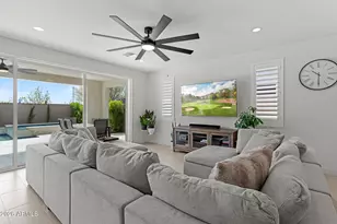 12075 N Luckenbach St, Surprise, AZ 85388 - Photo 10