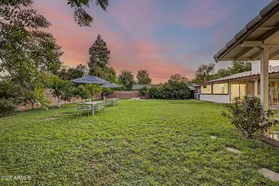 1001 W Kaler Drive, Phoenix, AZ 85021 - Photo 12