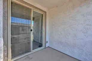 17732 W Mandalay Ln, Surprise, AZ 85388 - Photo 30