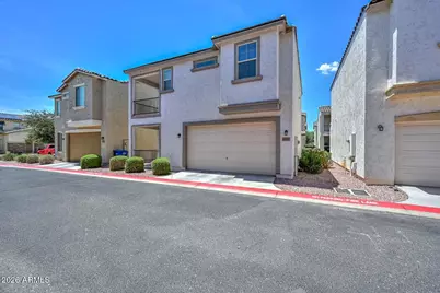17732 W Mandalay Lane, Surprise, AZ 85388 - Photo 4