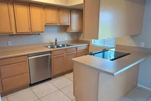 2524 S El Paradiso Dr, Mesa, AZ 85202 - Photo 10