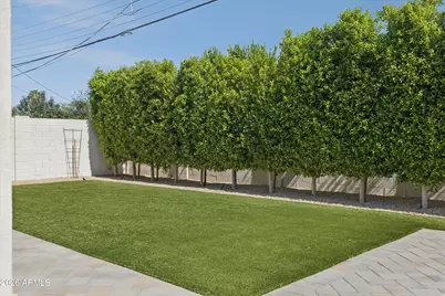 4010 E Hazelwood Street, Phoenix, AZ 85018 - Photo 36