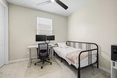 433 E Spirit Trail, Phoenix, AZ 85042 - Photo 26