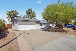 5620 W Frye Rd, Chandler, AZ 85226 - Photo 1