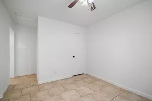 8807 W Catalina Dr, Phoenix, AZ 85037 - Photo 16