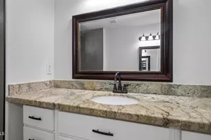 8807 W Catalina Dr, Phoenix, AZ 85037 - Photo 24