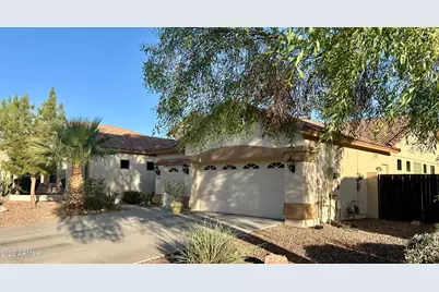 2621 W Piedmont Road, Phoenix, AZ 85041 - Photo 2