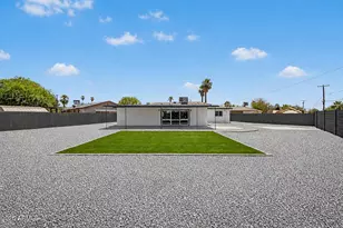 1706 S Parkside Dr, Tempe, AZ 85281 - Photo 14