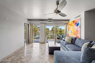 805 N 4th Avenue #Unit 404, Phoenix, AZ 85003 - Photo 2