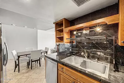 805 N 4th Avenue #Unit 404, Phoenix, AZ 85003 - Photo 6