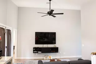 1233 S 15th Dr, Phoenix, AZ 85007 - Photo 16