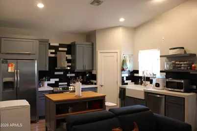 1233 S 15th Drive, Phoenix, AZ 85007 - Photo 12