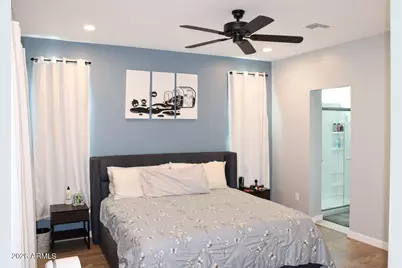 1233 S 15th Drive, Phoenix, AZ 85007 - Photo 4