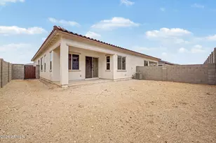 5606 N 205th Dr, Buckeye, AZ 85396 - Photo 12
