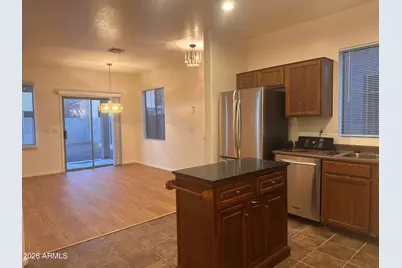 7505 S 13th Place, Phoenix, AZ 85042 - Photo 14