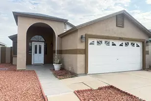 8926 W Vale Dr, Phoenix, AZ 85037 - Photo 1