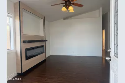 8926 W Vale Drive, Phoenix, AZ 85037 - Photo 2